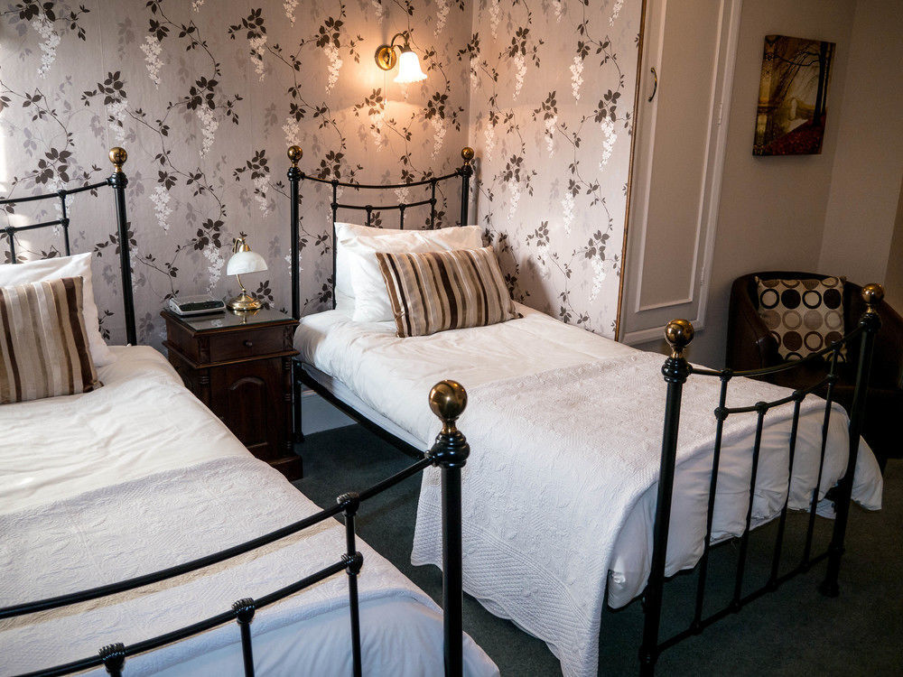 The Old Store Guest House Chichester Esterno foto